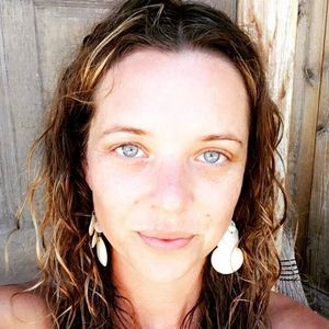 Meet your Posher, Lea